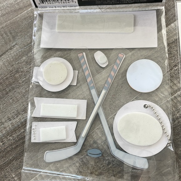 NWT 6 Hockey Themed Sticker Packages - Variety of Sizes and Styles! - Picture 13 of 17